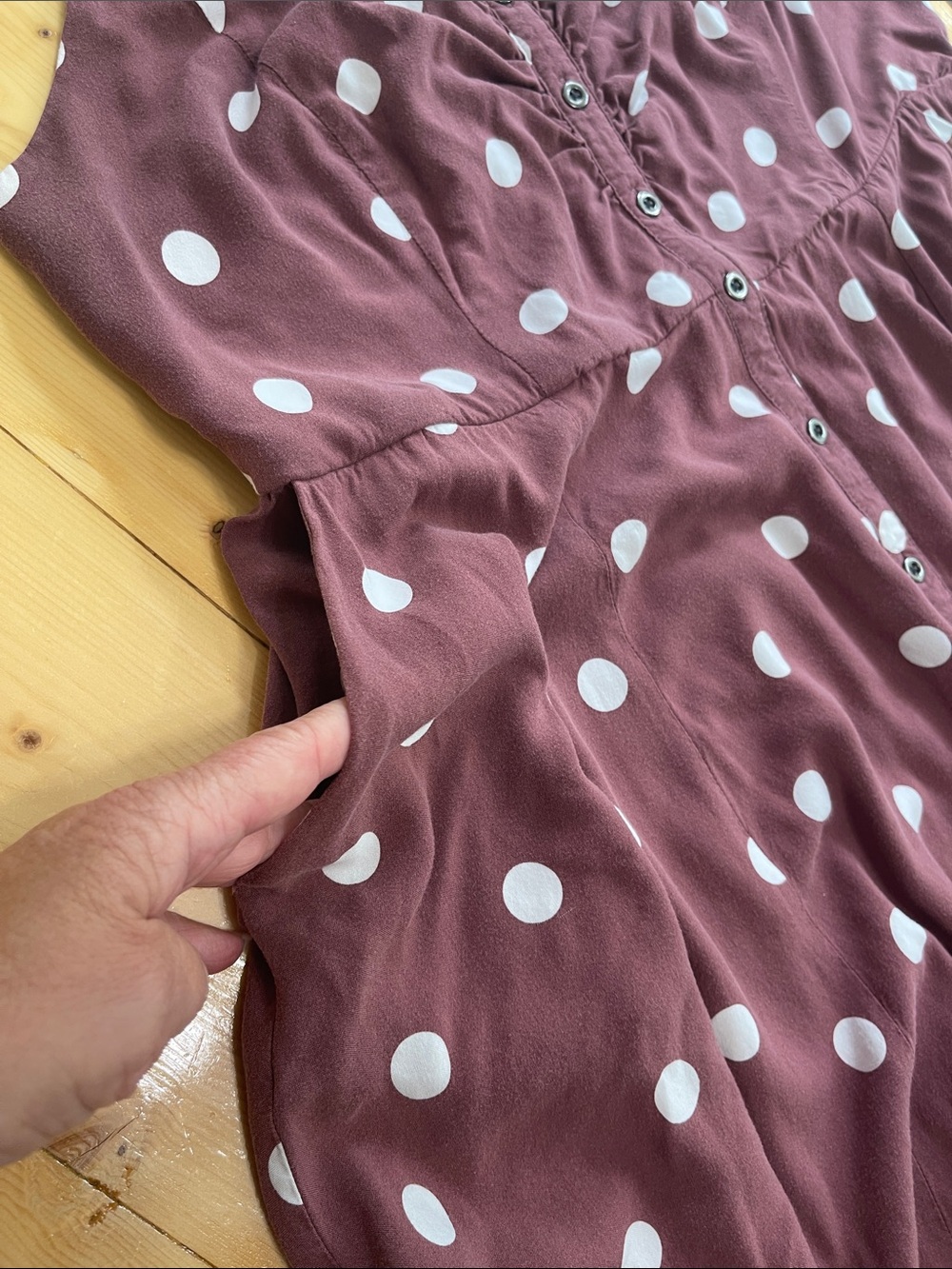 Torrid Mauve Polka Dot Button Front Dress Smocked Back 2X - Picture 15 of 16